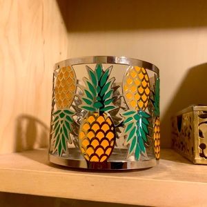 Bath and Body Works 3-Wick Candle Holder 🍍🍍
